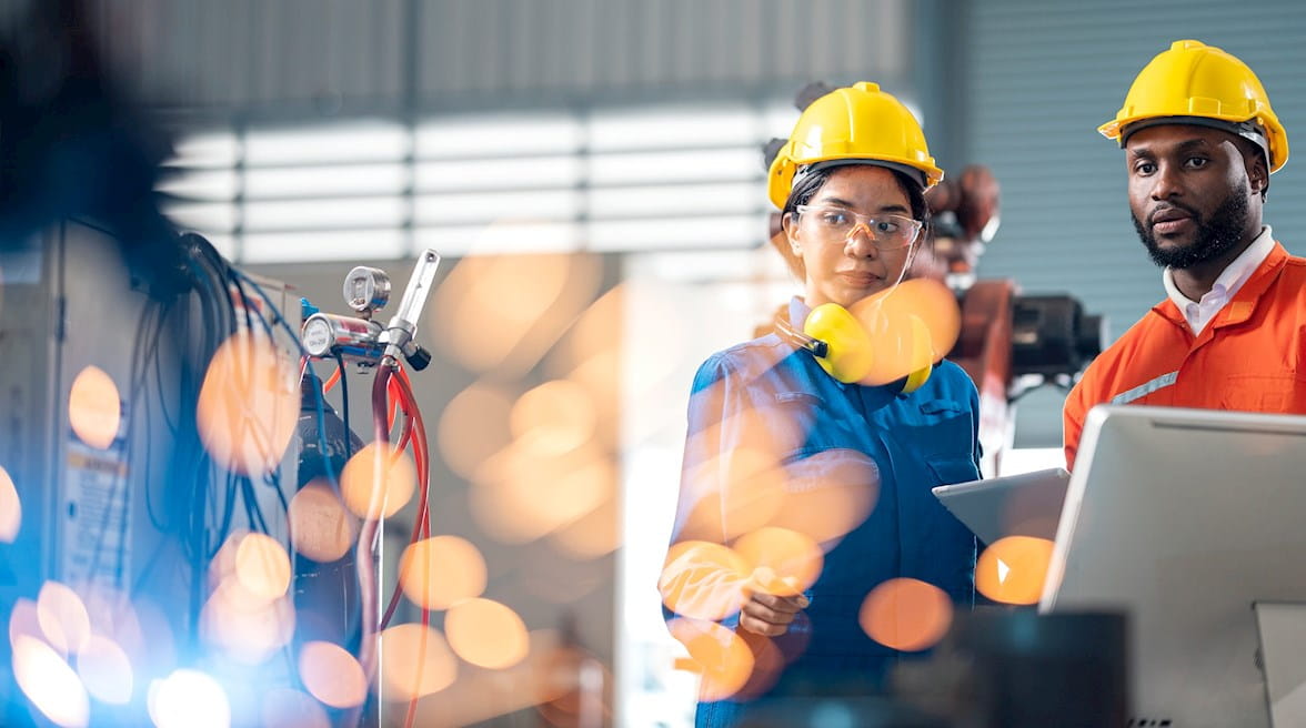 8 ways to empower the manufacturing workforce for the future