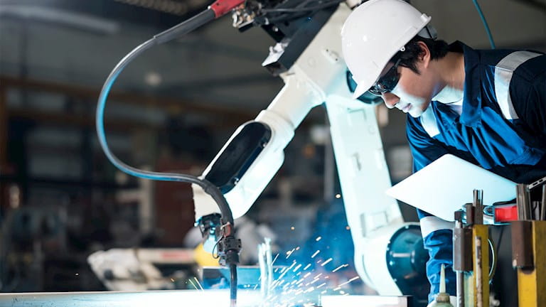 Strategies for realizing technology ROI in manufacturing